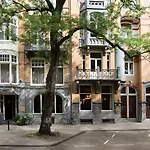 호텔 Jan Luyken 4*