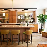 호텔 Jan Luyken 4*