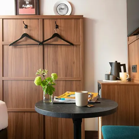Hotel Jan Luyken Amsterdam